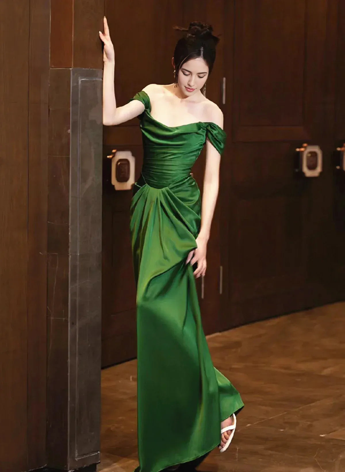 Robe de bal Weitese, robe de soirée longue en satin vert à épaules dénudées, robe de soirée formelle